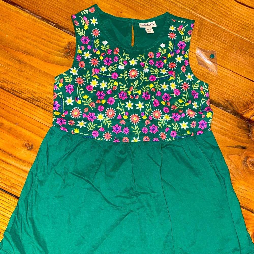 Green dress with embroidery flowers